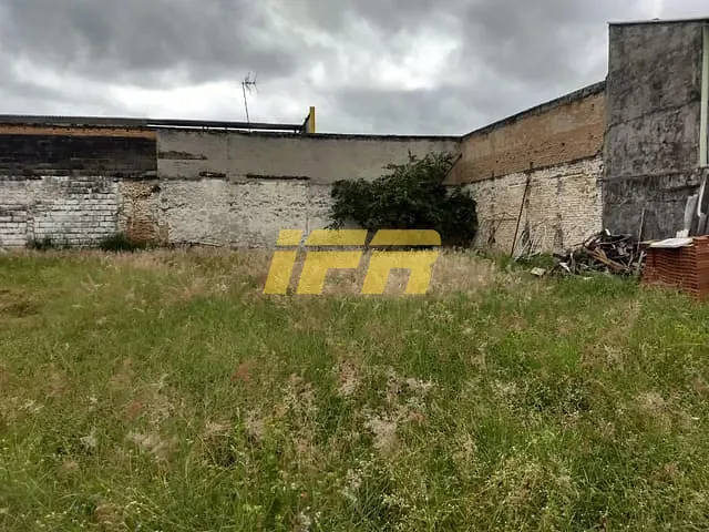 Terreno com 1492m², à venda, no bairro Estiva em Taubaté