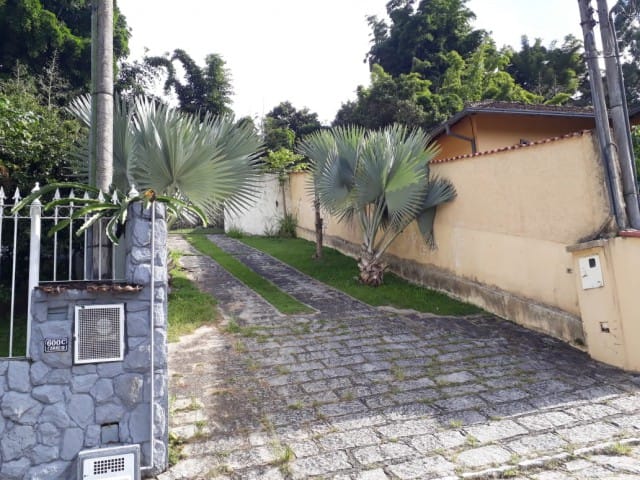 Terreno com 3947m², à venda, no bairro Retiro em Petrópolis