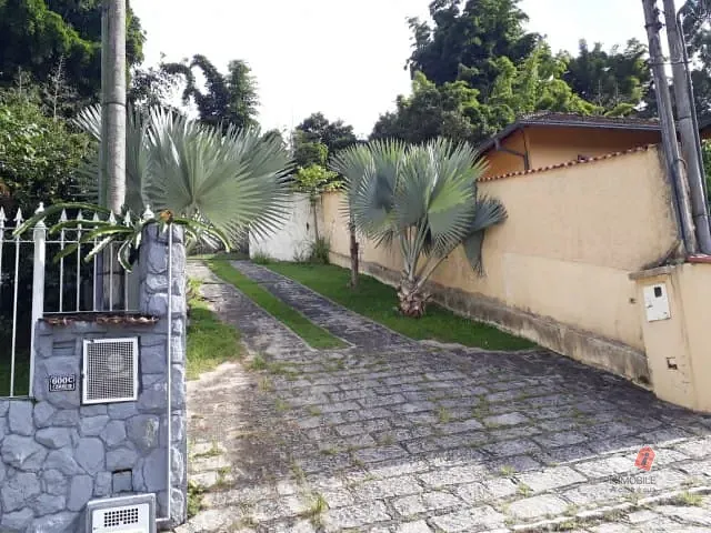 Terreno com 3947m², à venda, no bairro Retiro em Petrópolis