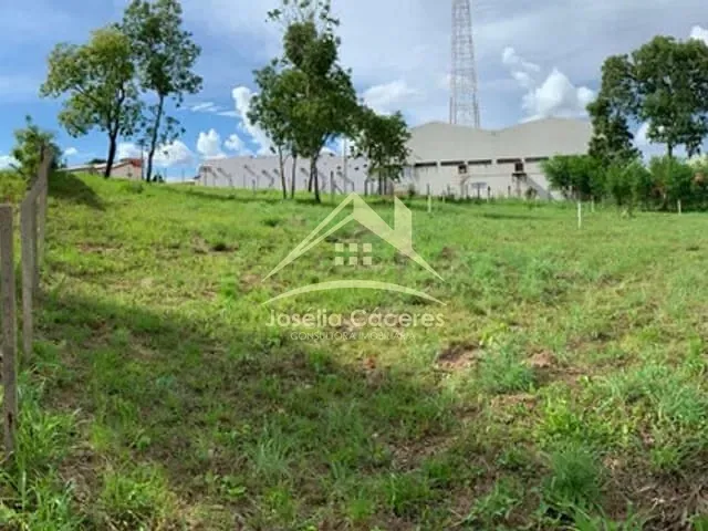 Terreno à venda, no bairro Alvorada em Cuiabá