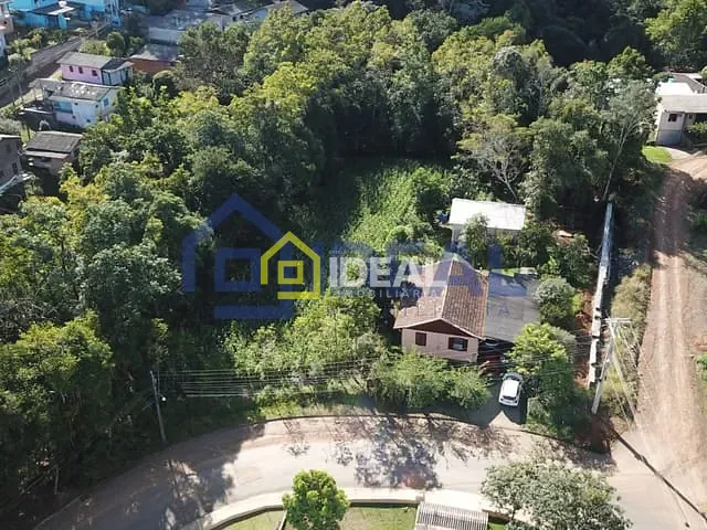 Terreno com 1971m², à venda, no bairro Industriários em Concórdia