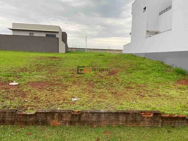 Terreno com 250m², à venda, no bairro Marumbi em Londrina