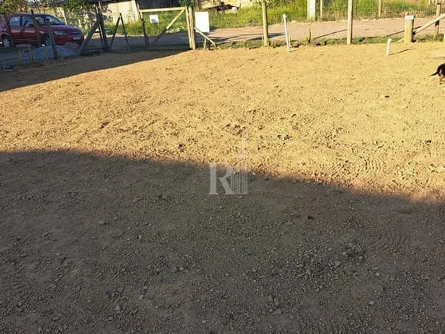 Terreno com 360m², à venda, no bairro Araçatuba em Imbituba