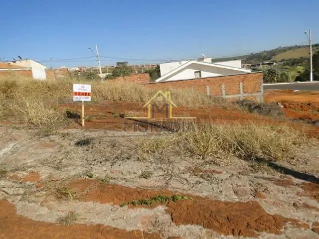 Terreno com 200m², à venda, no bairro Jardim Aerporto em Guaxupé