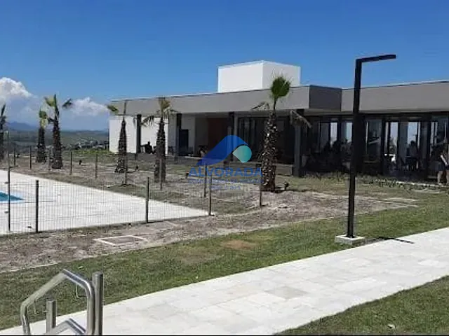 Terreno com 330m², à venda, no bairro Condomínio Residencial Alphaville em São José dos Campos