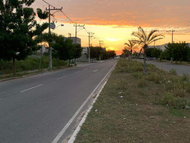 Terreno com 160m², à venda, no bairro Jardins de Campos em Campos dos Goytacazes