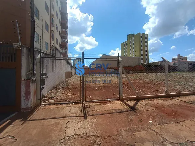Terreno com 2400m², à venda, no bairro Vitória em Londrina