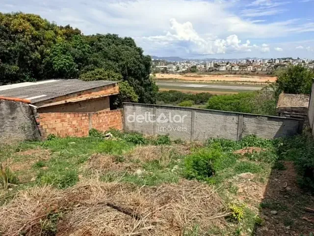Terreno com 360m², à venda, no bairro São Bernardo em Belo Horizonte