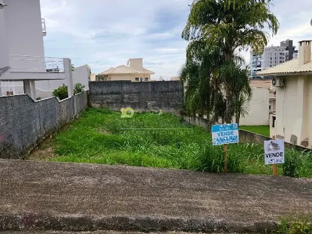 Terreno com 360m², à venda, no bairro Pedra Branca em Palhoça