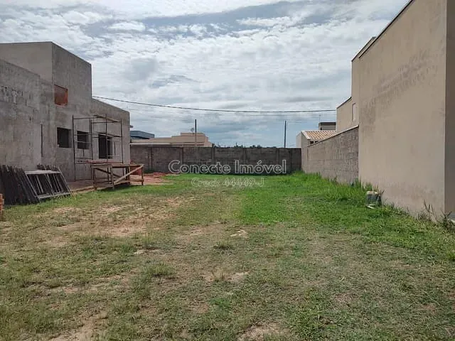 Terreno com 250m², à venda, no bairro Vargeão em Jaguariúna