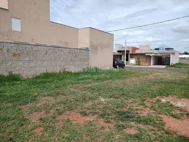 Terreno com 250m², à venda, no bairro Vargeão em Jaguariúna
