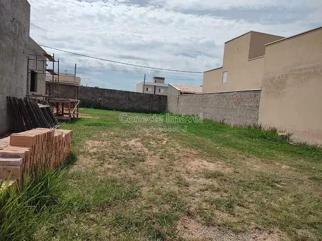 Terreno com 250m², à venda, no bairro Vargeão em Jaguariúna