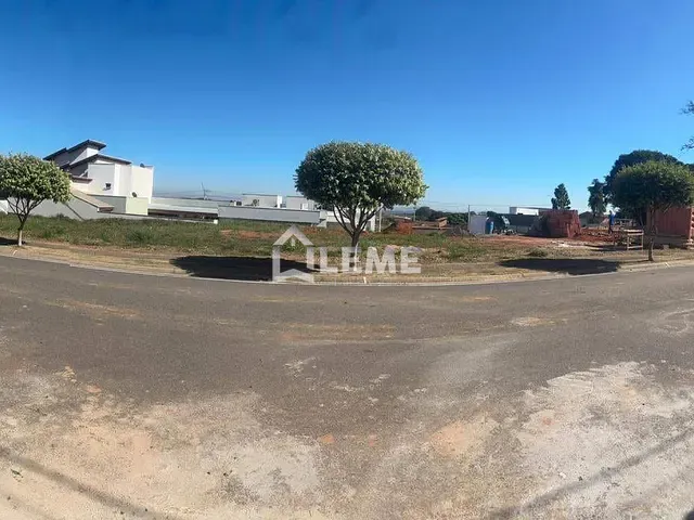 Terreno com 180m², à venda, no bairro Vila Lambari em Mococa