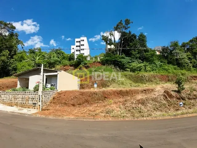 Terreno com 360m², à venda, no bairro Primavera em Concórdia