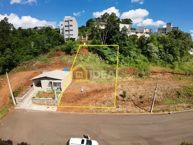 Terreno com 360m², à venda, no bairro Primavera em Concórdia