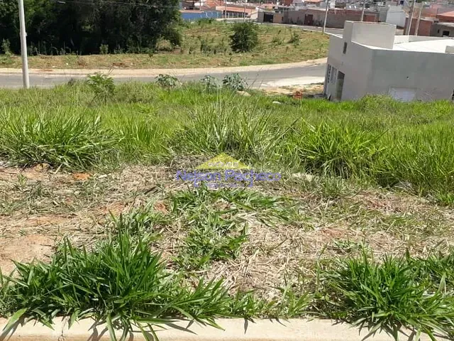 Terreno com 209m², à venda, no bairro Maria Amélia em Capivari