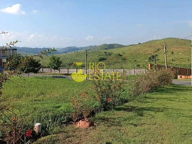 Terreno com 509m², à venda, no bairro Casa de Pedra em Volta Redonda