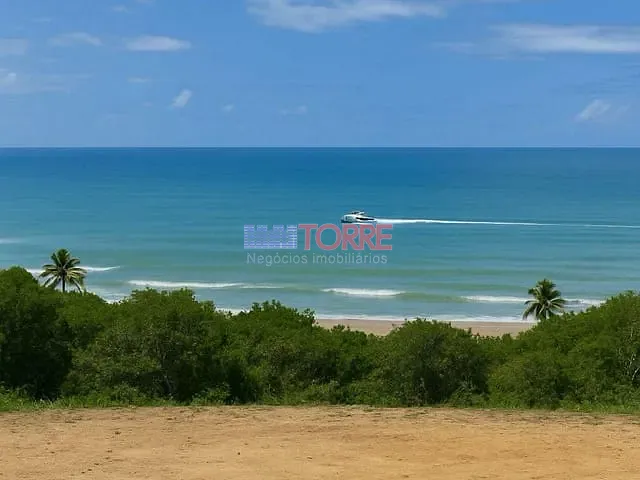 Terreno com 450m², à venda, no bairro Nossa Senhora da Vitória em Ilhéus