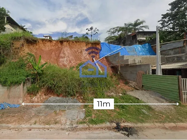 Terreno com 275m², à venda, no bairro Massaguaçu em Caraguatatuba