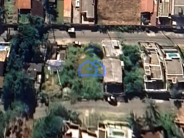 Terreno com 275m², à venda, no bairro Massaguaçu em Caraguatatuba