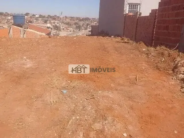 Terreno com 126m², à venda, no bairro Pousada da Esperança II em Bauru