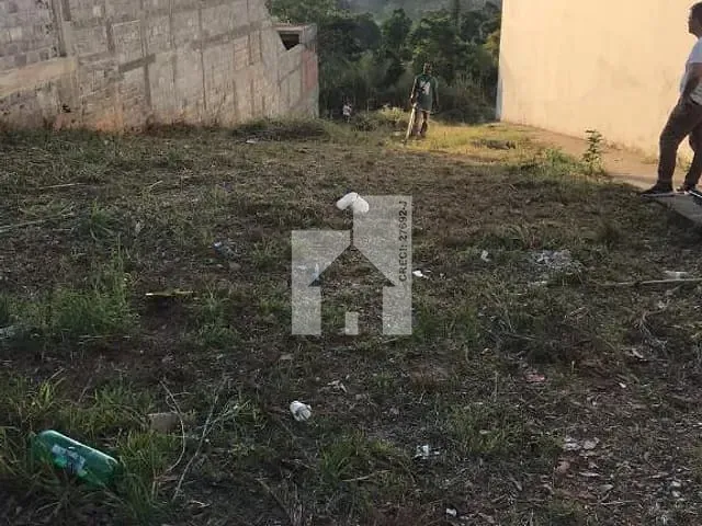 Terreno com 410m², à venda, no bairro Jardim Torres São José em Jundiaí