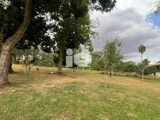 Terreno com 300m², à venda, no bairro Campo Belo em Rolândia