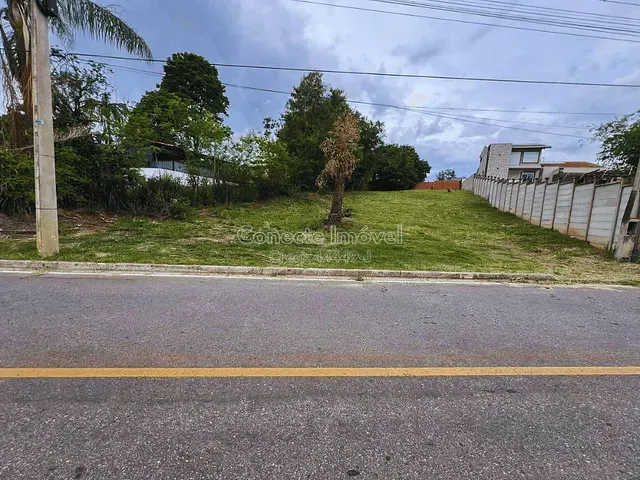 Terreno com 1042m², à venda, no bairro Chácaras Camanducaia em Holambra