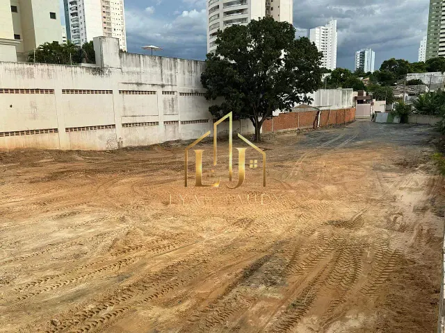 Terreno com 1900m², à venda, no bairro Duque de Caxias em Cuiabá