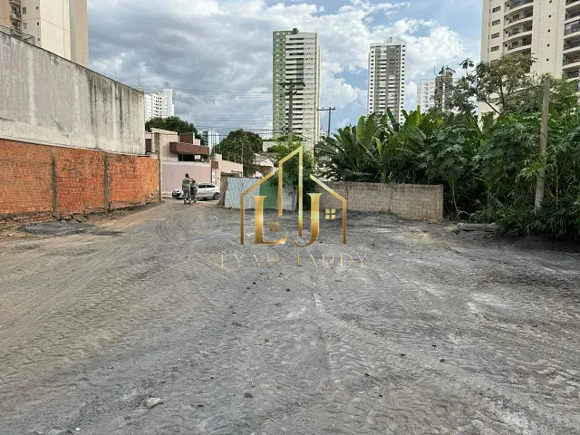 Terreno com 1900m², à venda, no bairro Duque de Caxias em Cuiabá