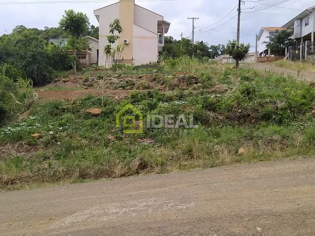 Terreno com 544m², à venda, no bairro Gruta em Concórdia