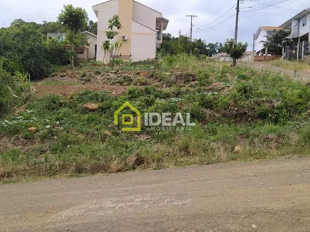 Terreno com 544m², à venda, no bairro Gruta em Concórdia