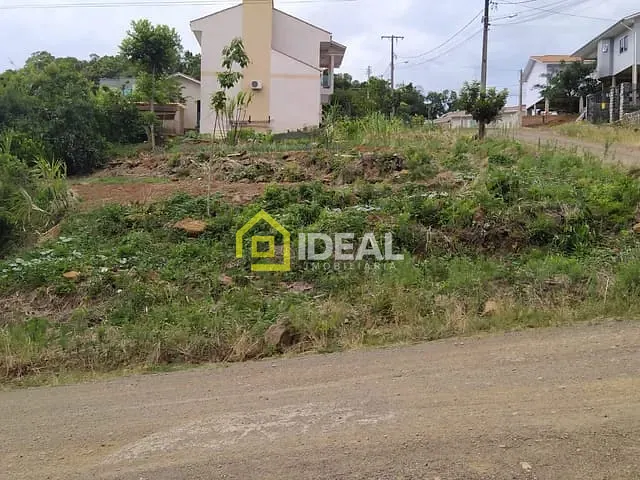 Terreno com 544m², à venda, no bairro Gruta em Concórdia