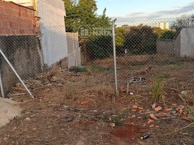 Terreno com 412m², à venda, no bairro Jardim Sumaré em Londrina