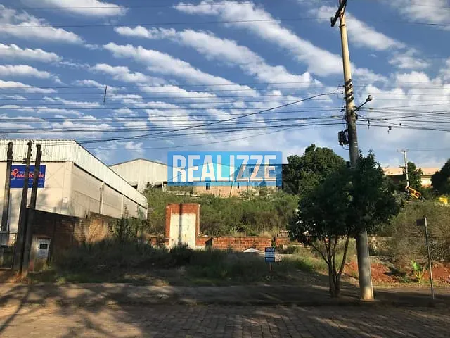 Terreno com 1000m², à venda, no bairro São José Operário em Marau