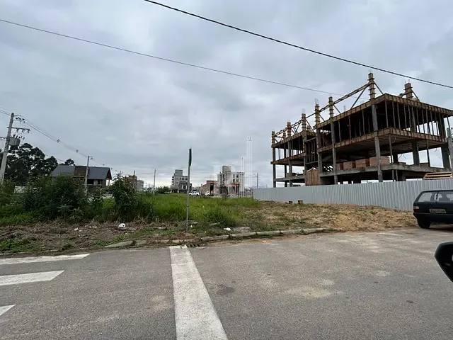 Terreno com 451m², à venda, no bairro Areias em Tijucas