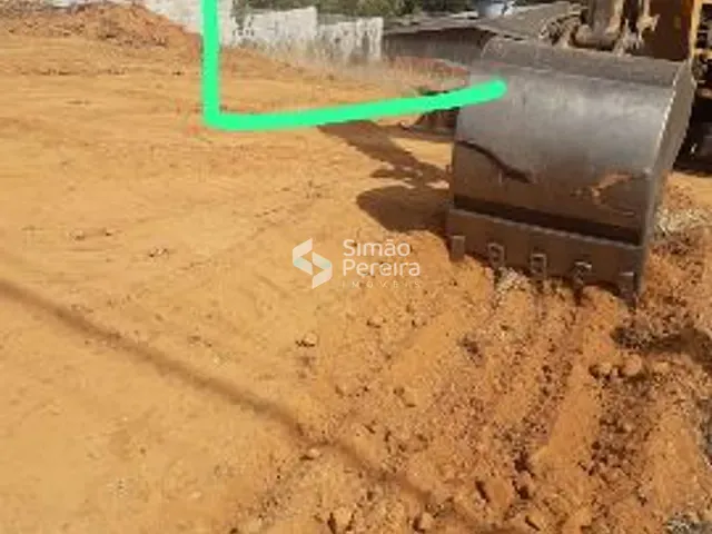 Terreno com 286m², à venda, no bairro Vila Paraíso em Três Rios