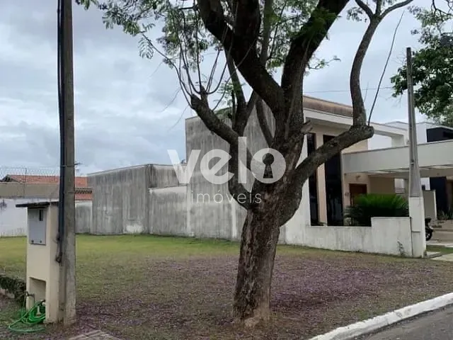 Terreno com 250m², à venda, no bairro Piracangaguá em Taubaté