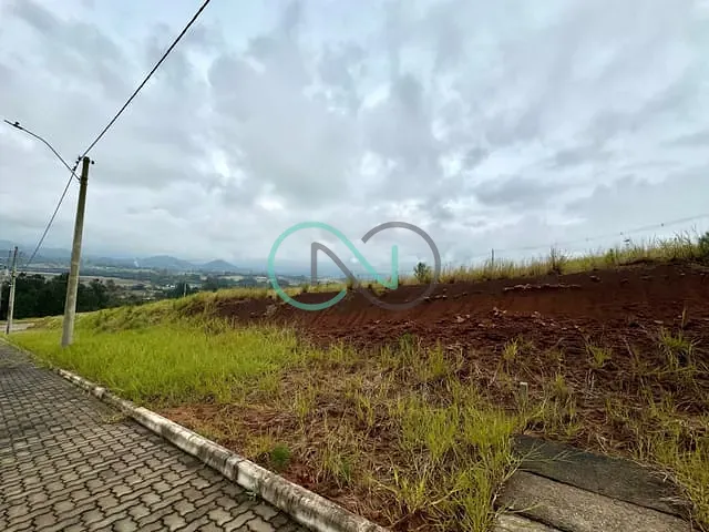 Terreno com 300m², à venda, no bairro Bela Vista em Araricá