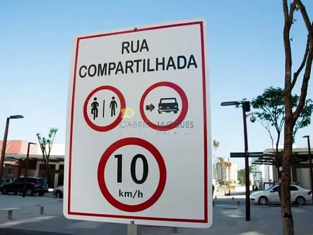 Terreno com 568m², à venda, no bairro Passa Vinte em Palhoça