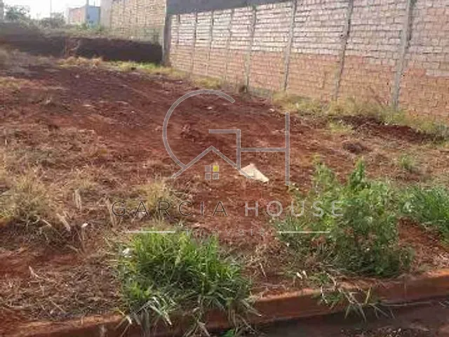 Terreno com 250m², à venda, no bairro Maria Regina em Jardinópolis