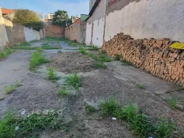 Terreno com 240m², à venda, no bairro Centro em Caçapava