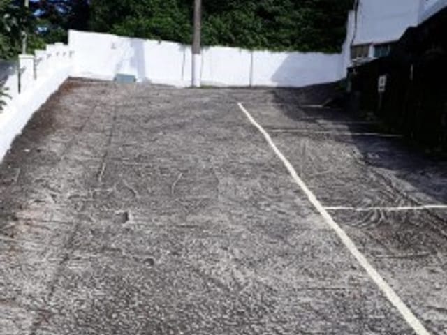 Terreno à venda, no bairro Valparaíso em Petrópolis