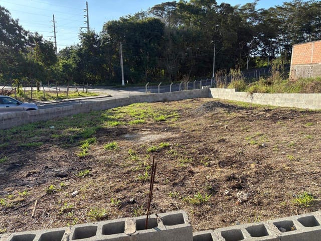 Terreno com 215m², à venda, no bairro Conjunto Residencial Parque São Bento em Campinas