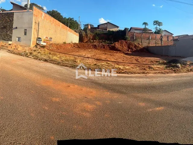 Terreno com 250m², à venda, no bairro Alta Vista em Mococa