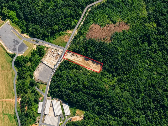 Terreno com 8000m², para alugar, no bairro Chácaras Maristela em Franco da Rocha