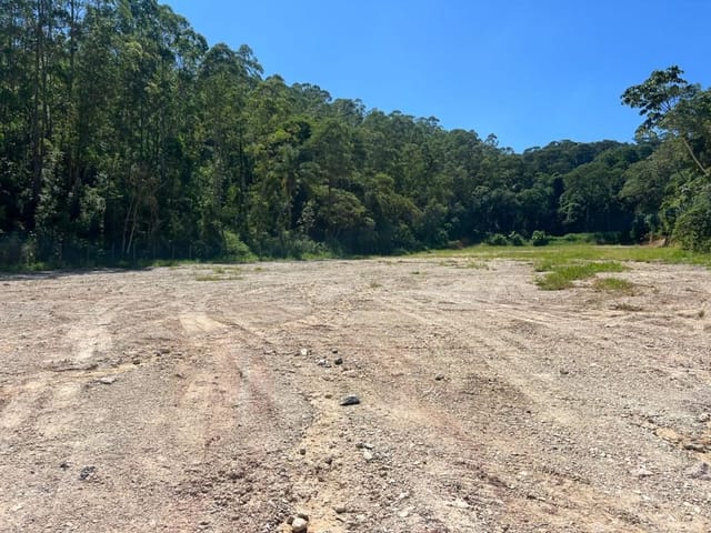 Terreno com 8000m², para alugar, no bairro Chácaras Maristela em Franco da Rocha