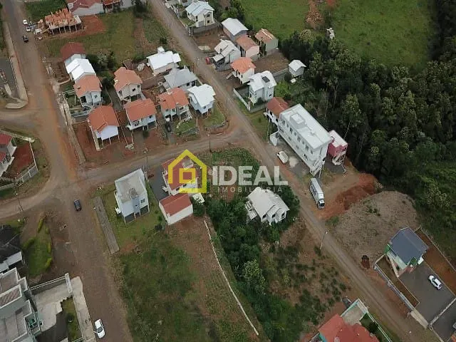 Terreno com 477m², à venda, no bairro Gruta em Concórdia