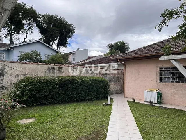 Terreno com 440m², à venda, no bairro Vila Izabel em Curitiba