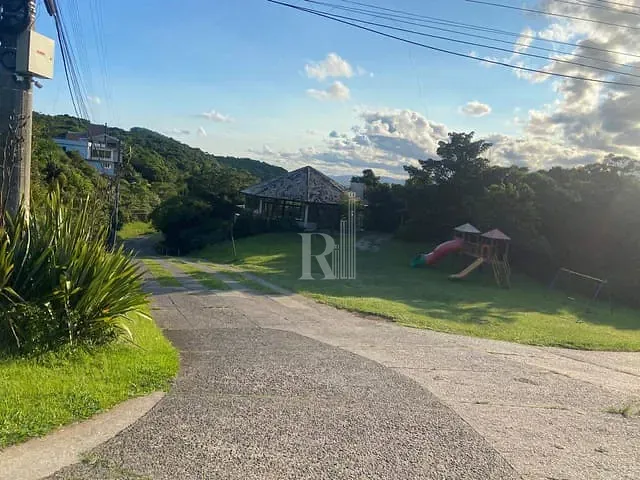 Terreno com 1877m², à venda, no bairro Capão em Garopaba